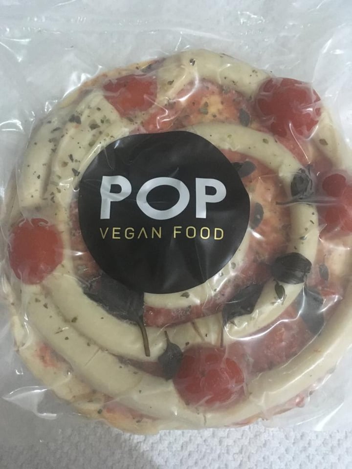 photo of Pop vegan food Pizza marguerita shared by @andreamoraes on  11 Sep 2022 - review