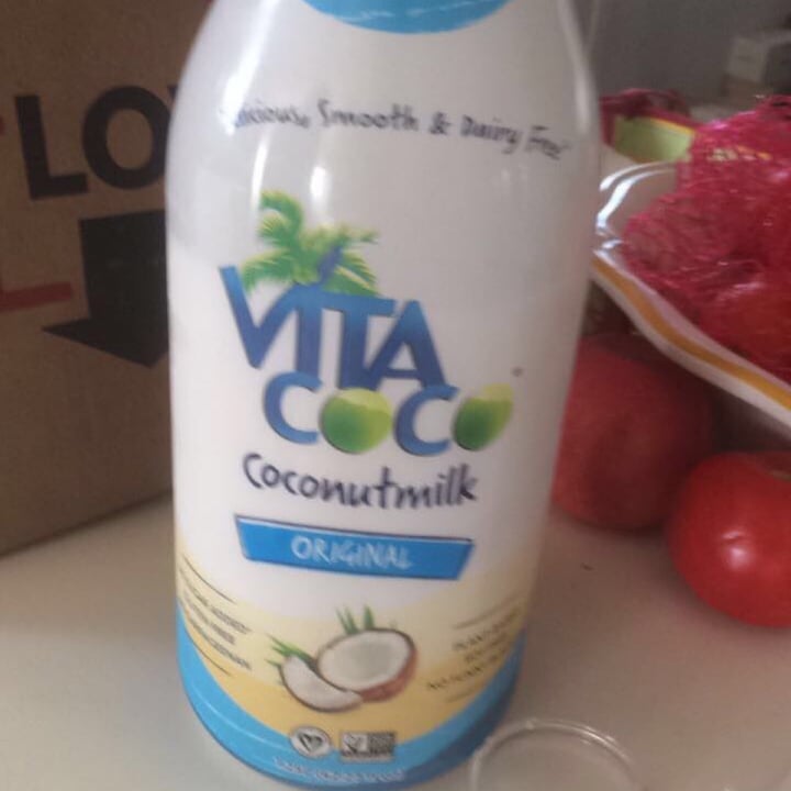 photo of Vita Coco Coconut Milk shared by @colphax on  22 Apr 2022 - review