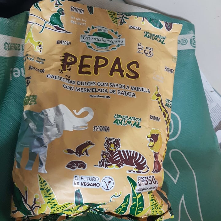 photo of Un Rincón Vegano Pepas Galletitas Dulces con Sabor a Vainilla con Mermelada de Batata shared by @vegancyl on  10 Jun 2021 - review