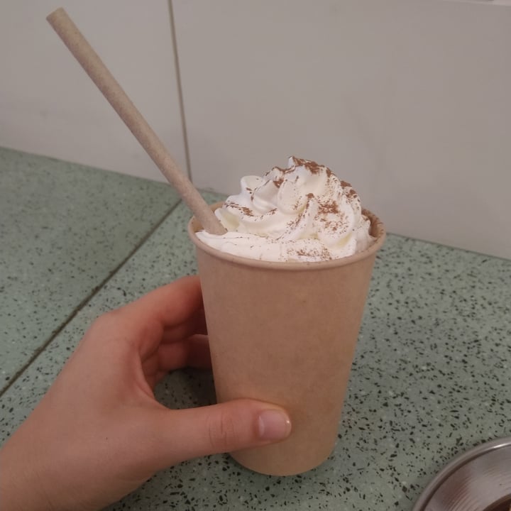 photo of Bioma plant based café V-Frapu chocolate shared by @aldyflorent on  07 Mar 2022 - review