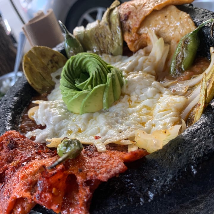 photo of Por siempre vegana 2 Molcajete shared by @leeponce on  17 Oct 2020 - review