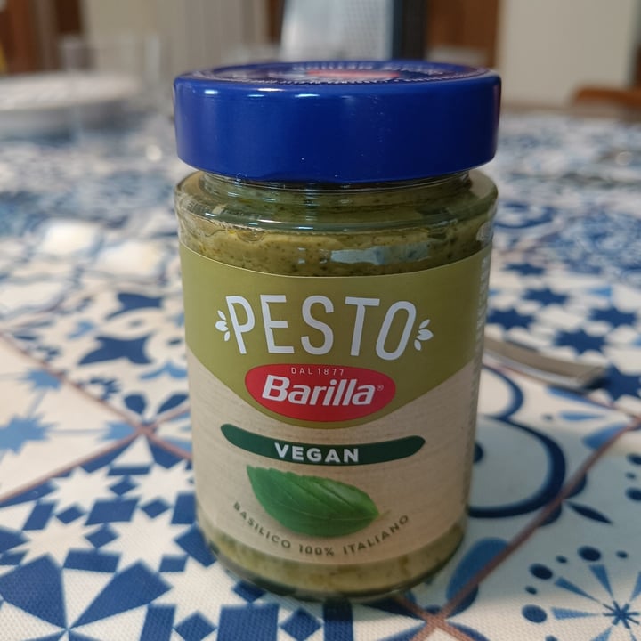 photo of Barilla Pesto Vegan shared by @itsjulie30 on  23 Nov 2022 - review