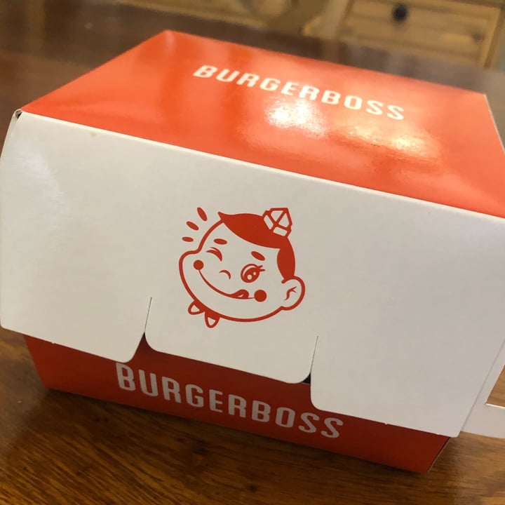 photo of Burgerboss Vegan Boss Burger shared by @meggi-loves-a-veggi on  25 Jul 2022 - review