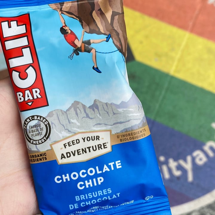 photo of Clif Bar Chocolate Chip Clif Bar shared by @6ixvegan on  05 Jul 2022 - review