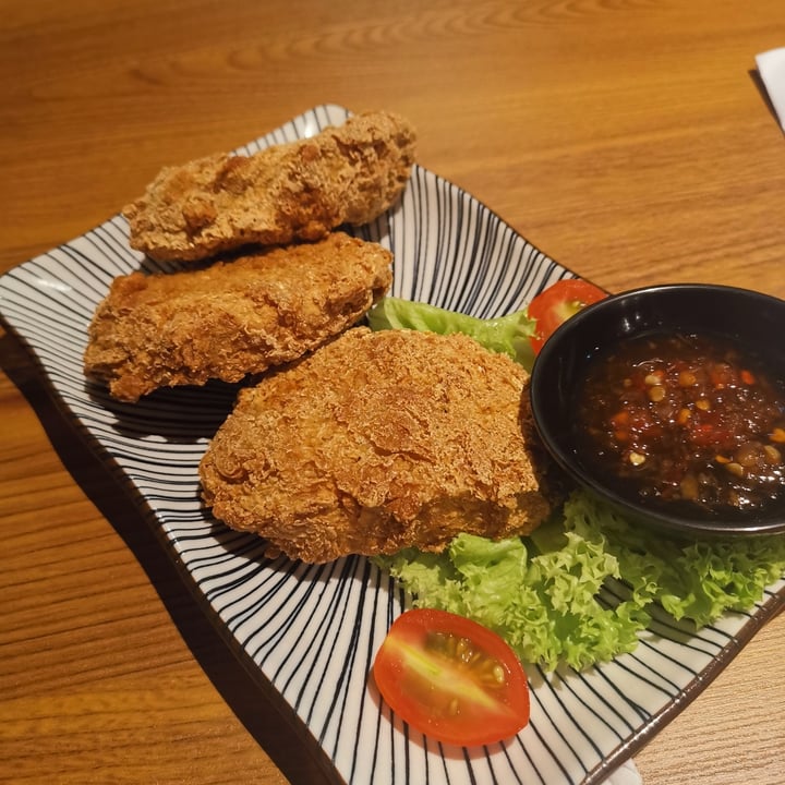 photo of Tonichi Tsukemen Cripsy Karaage Plant Based shared by @ananelia on  29 Apr 2022 - review