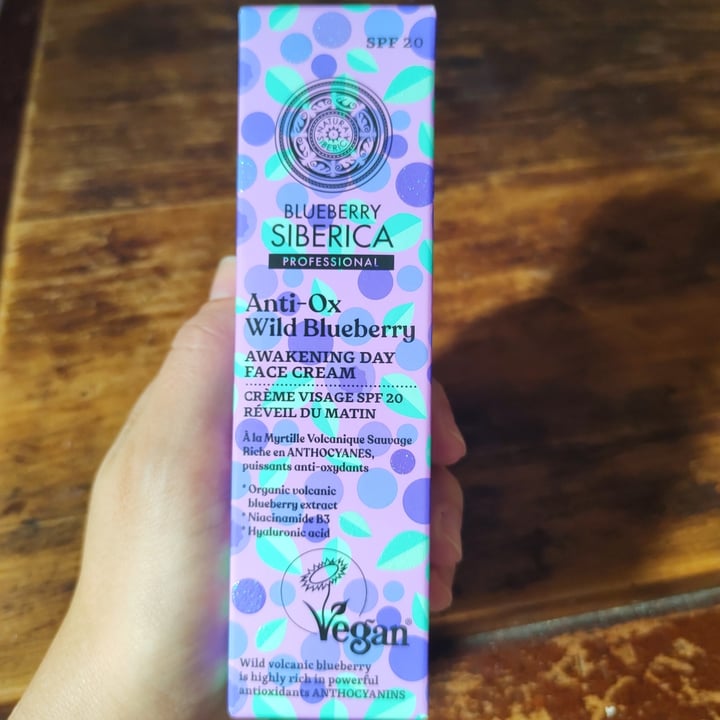 photo of Oblepikha Siberica Crema Facial De Dia shared by @julibarbazan on  27 Mar 2022 - review