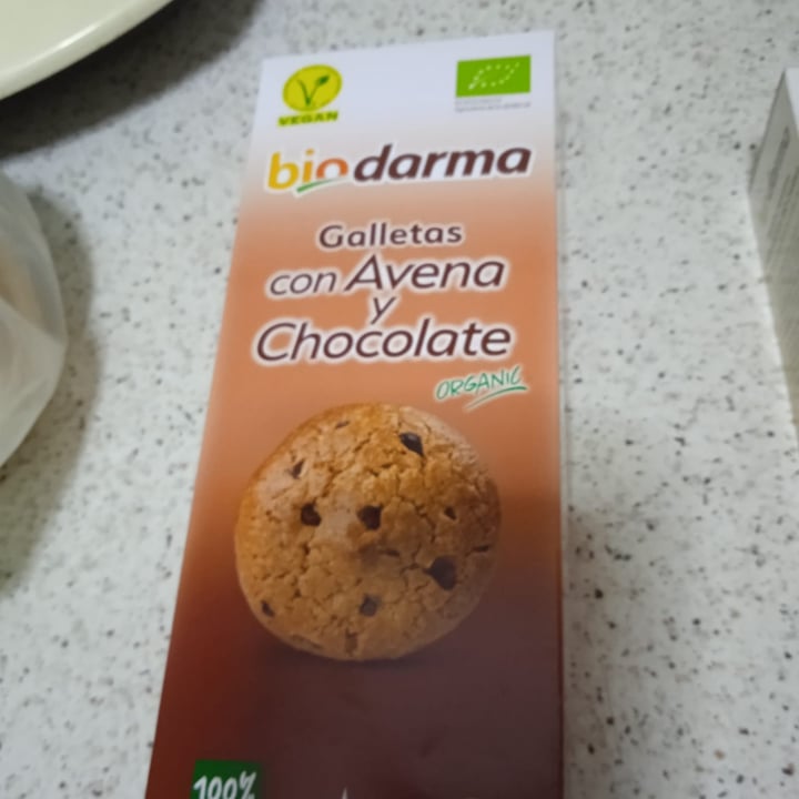 photo of Biodarma Galletas con avena y chocolate shared by @lalocadelosgatos8 on  16 Jun 2022 - review