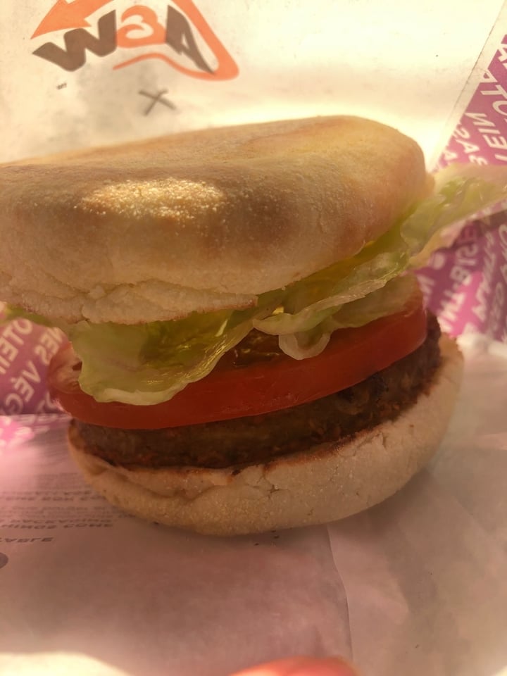 photo of A&W Canada Beyond Meat Burger shared by @ironicallyhamm on  14 Jan 2020 - review