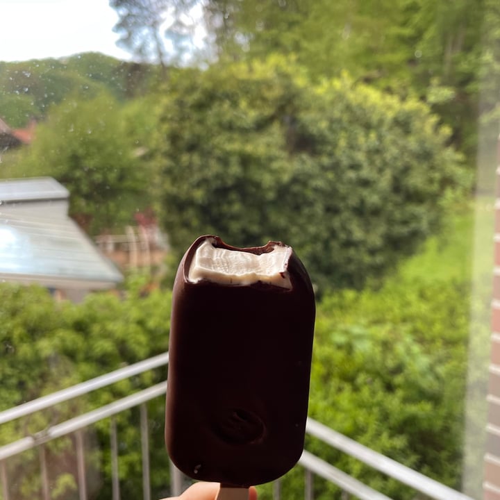 review photo of Magnum Dairy Free Sea Salt Caramel shared by @julyn on 20 May 2021 - review