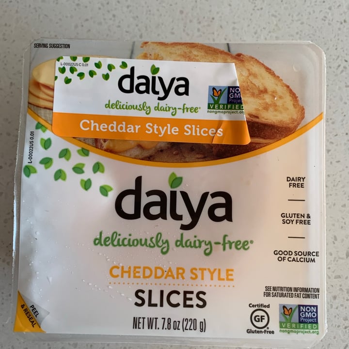 photo of Daiya Cheddar Style Slices shared by @racheliholstein on  17 Jul 2020 - review