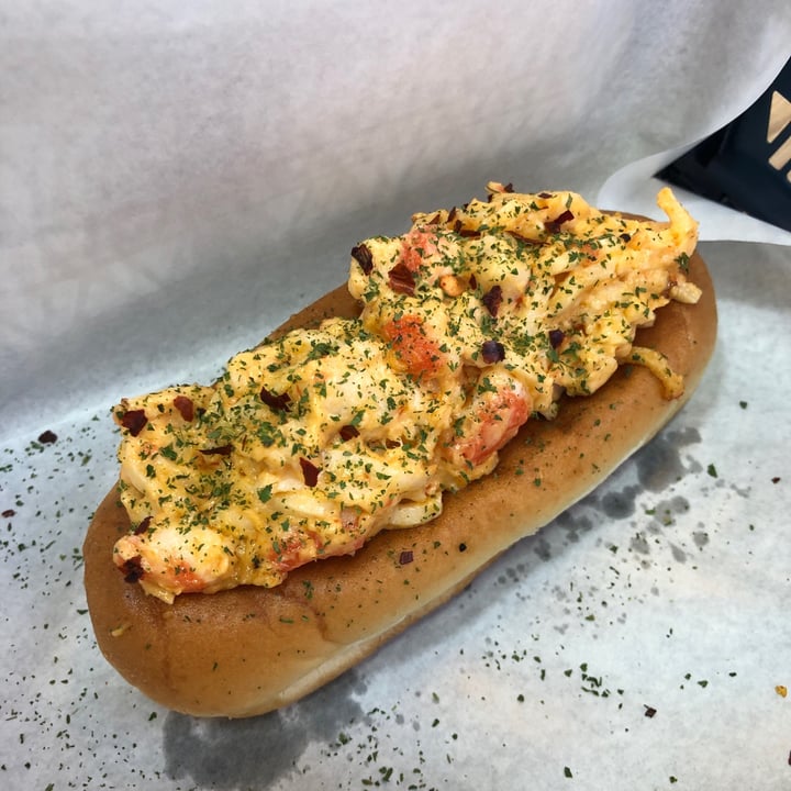 photo of Veggie Dojo Spicy Singapore Chilli "Crab" Roll shared by @daveidchung on  25 Apr 2020 - review