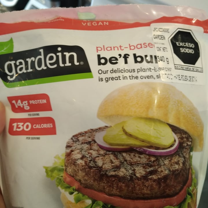 photo of Gardein The Ultimate Beefless Burger shared by @adylobe on  12 Jul 2021 - review