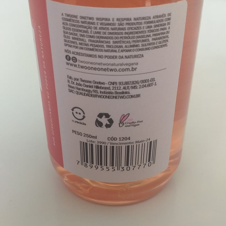 photo of Twoone Onetwo geleia de banho shared by @andressateixeirasilv on  01 Jul 2022 - review