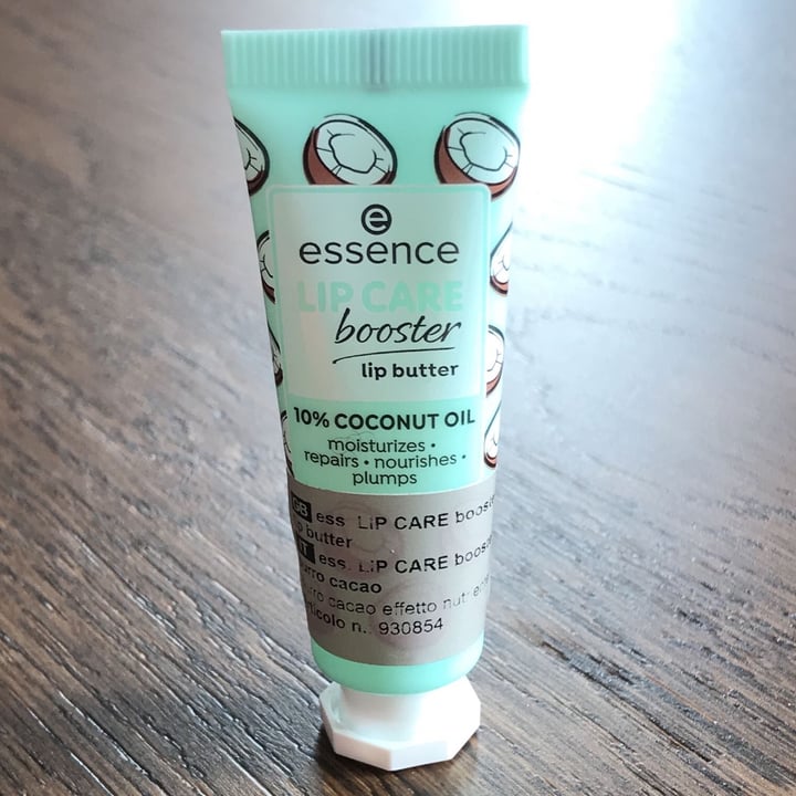 photo of Essence  Booster lip butter shared by @asia7 on  17 Feb 2022 - review