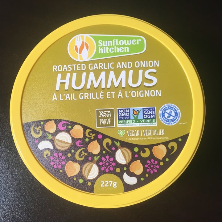 photo of Sunflower kitchen Hummus Roasted Garlic & Onion shared by @sara18 on  22 Jul 2021 - review