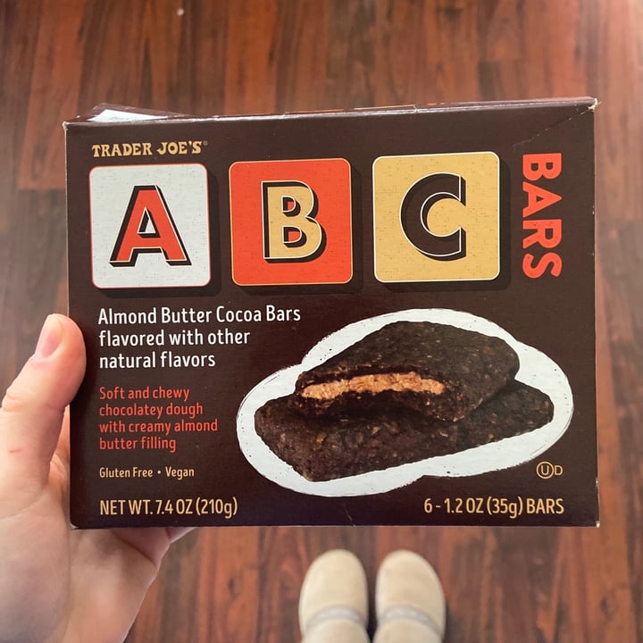 photo of Trader Joe's ABC Bars shared by @jenvanreenen on  18 Jan 2021 - review