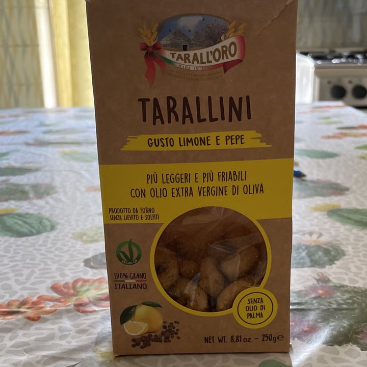 review photo of Tarall'oro Taralli gusto limone e pepe shared by @francescamavilio on 20 Aug 2022 - review