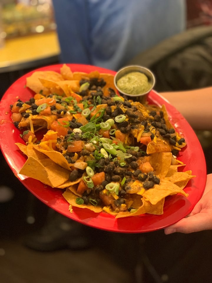 photo of The Friendly Toast Vegan nachos shared by @aestheticallyadventurous on  04 Apr 2019 - review