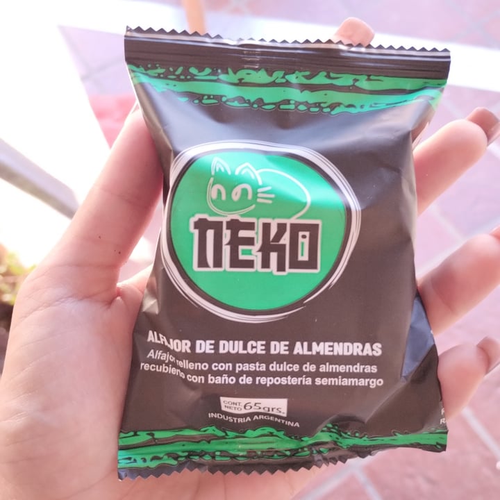 photo of Neko Alfajor De Dulce De Leche De Almendras shared by @nazarenamorello on  13 Dec 2022 - review