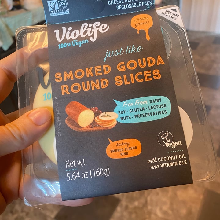 photo of Violife Smoked Gouda Round Slices shared by @jodirm on  07 May 2022 - review