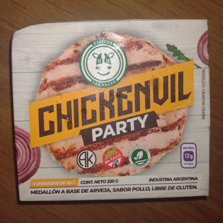 photo of Felices Las Vacas Chickenvil Party shared by @sofia8 on  04 Dec 2021 - review