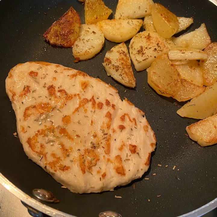 photo of Unconventional Filetti Vegetali 0% Pollo 100% Gusto - Plant Based Fillet shared by @roby44 on  17 Jun 2022 - review