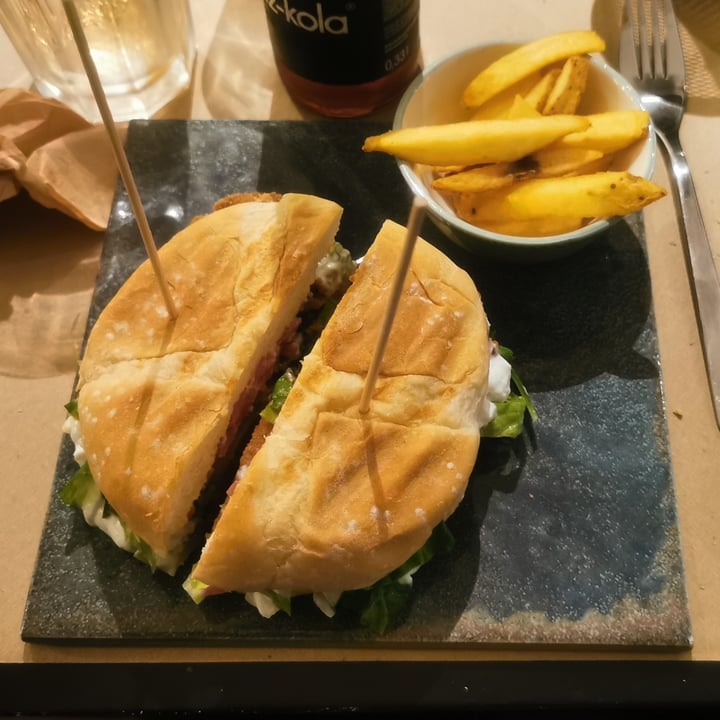 photo of La PerraVerde Milanesa shared by @kumigaoo on  05 Dec 2022 - review