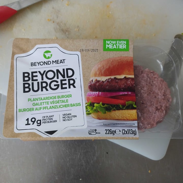 photo of Beyond Meat Beyond Burger Plant-Based Patties shared by @flacoamigo on  17 Sep 2021 - review
