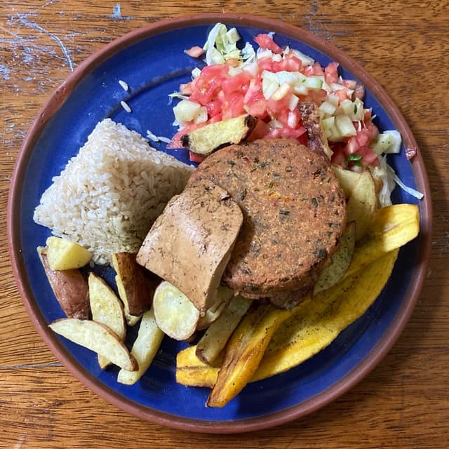 Photo of the dish “Hamburgesa al plato”