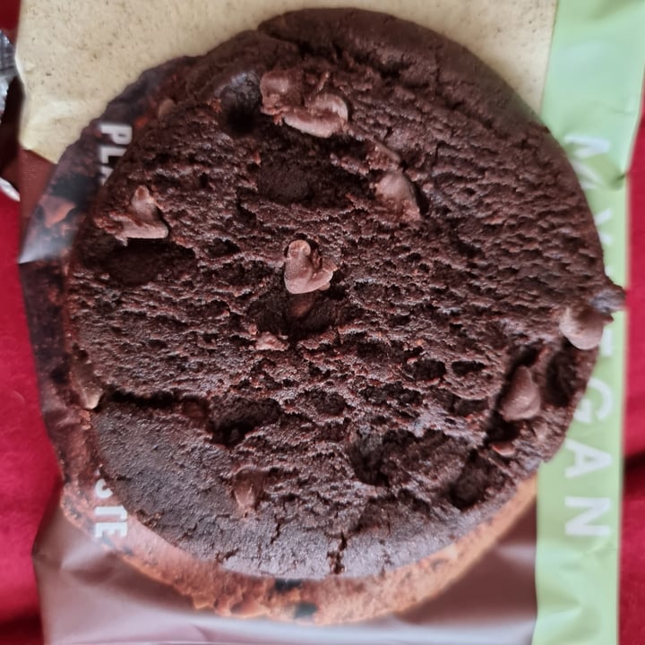 photo of MYVEGAN Baked cookie double chocolate shared by @izzye on  01 Jun 2021 - review