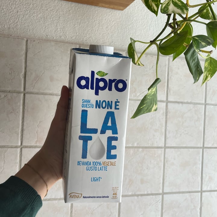 photo of Alpro This is Not Milk Classic Questo Non è Late Classico shared by @giuliettaveg on  20 Jun 2022 - review