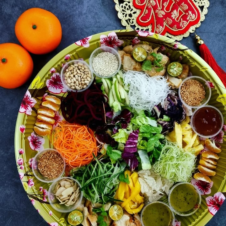 photo of Sumo Well Sumo Prosperity Healthy Yusheng shared by @eatsimply02 on  31 Jan 2022 - review