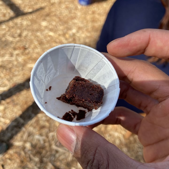 photo of Vegan By Dani Dark Chocolate Gluten Free Brownie shared by @kylesparks on  13 Feb 2021 - review