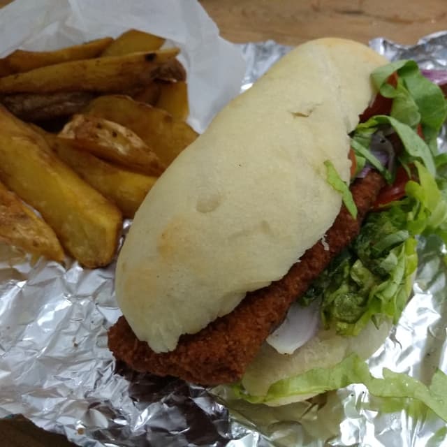 菜肴“Seitanesa con papas”的照片