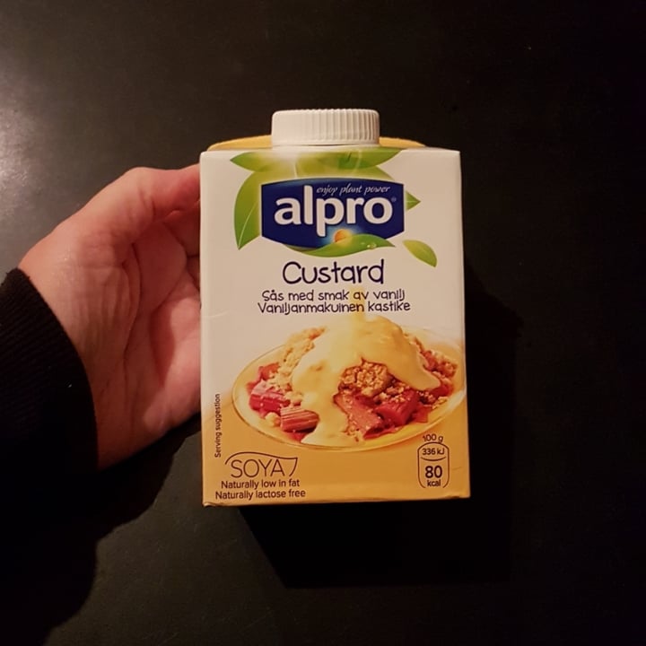 photo of Alpro Custard Vanilla Flavoured Sauce (Soya) shared by @minis on  29 Mar 2021 - review