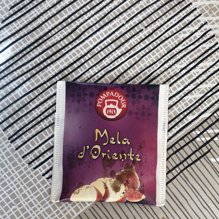 review photo of Pompadour Thè mela d’Oriente shared by @mattiakage on 26 Jun 2022 - review