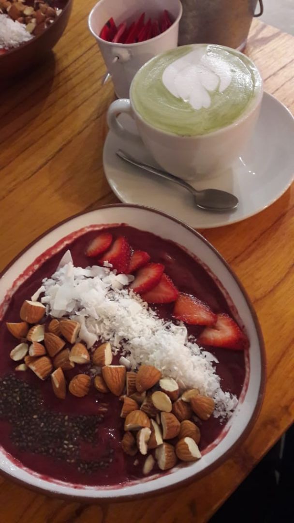 photo of OL'DAYS Coffee and Deli Açaí bowl shared by @camilac2505 on  26 Aug 2019 - review