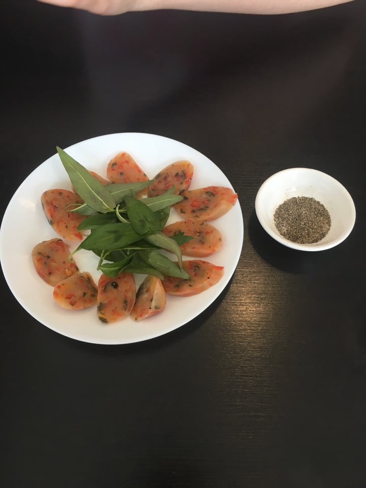 photo of Huong Viet Vegetarian & Vegan Fermented Pork Rolls shared by @mintypig on  12 Dec 2019 - review