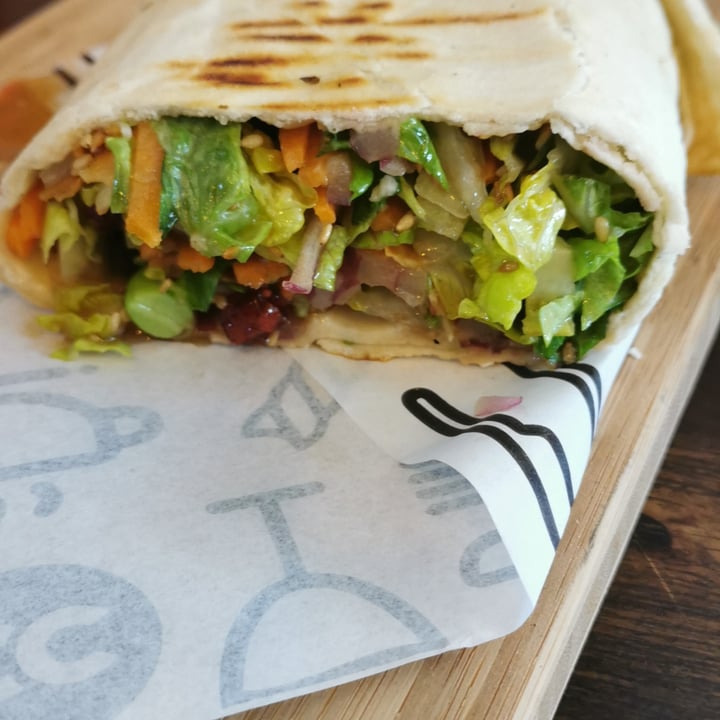 photo of Col'Cacchio Norwood Abruzzo wrap shared by @tarynneu on  12 Oct 2021 - review