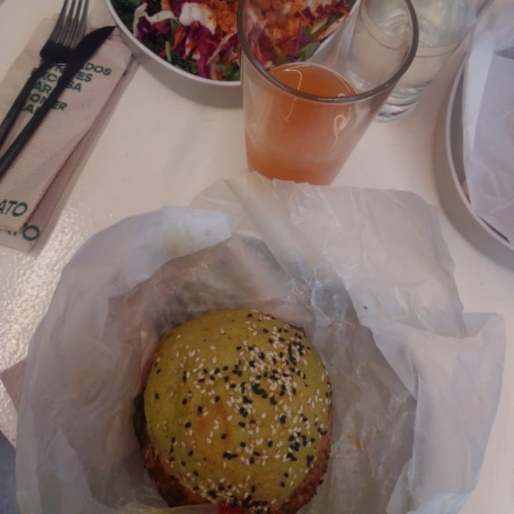 photo of Nato Comé Real Hamburguesa shared by @annamulone on  14 Feb 2022 - review