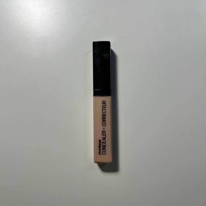 review photo of Wet n Wild Beauty Concealer shared by @samanthag on 04 Apr 2022 - review