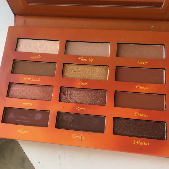 review photo of Beauty Creations Hot Fire shared by @tabita0311 on 03 Jan 2021 - review