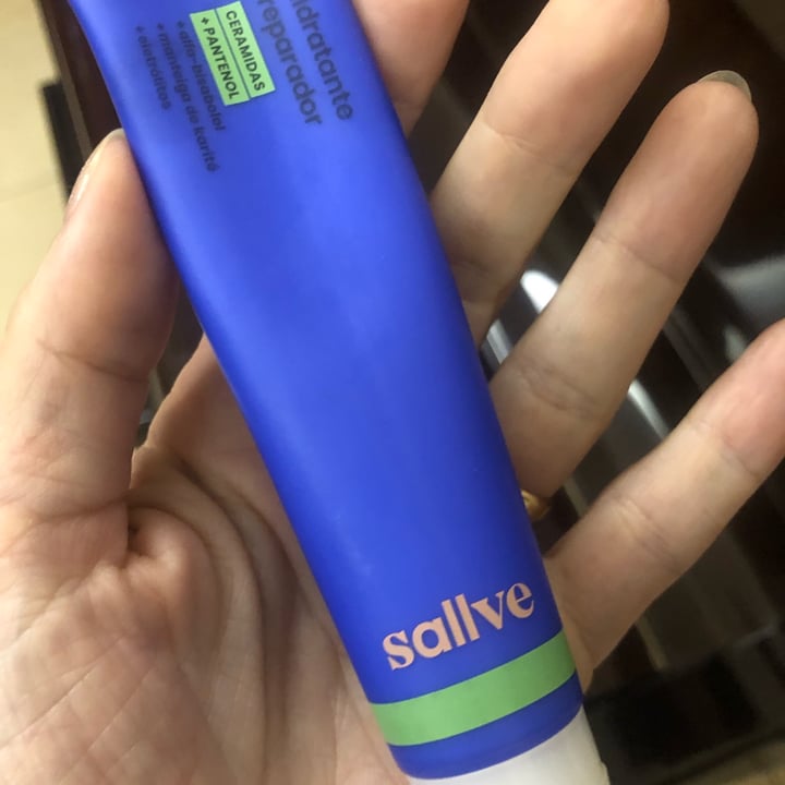 photo of Sallve Hidratante Reparador shared by @crisstech on  17 Apr 2022 - review