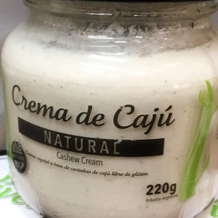 photo of Vívet Crema de Cajú Finas Hierbas shared by @nataliaaaa15 on  14 Jun 2020 - review