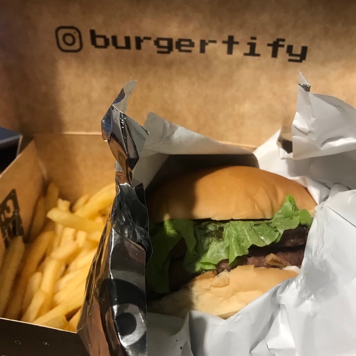 photo of Burgertify Hamburguesa Notyoshi shared by @s3xc-r4t on  22 Jul 2021 - review