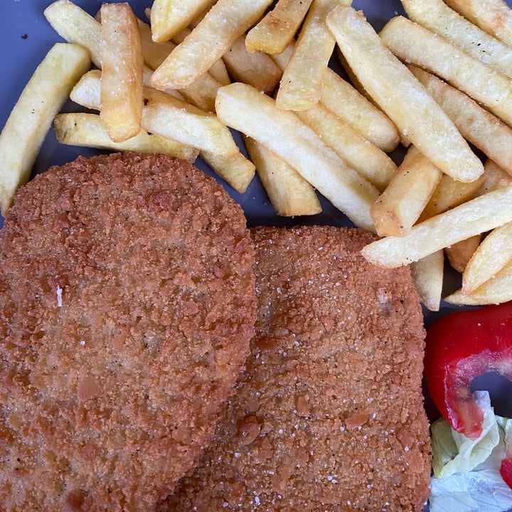 photo of Ninkasi Pub&Cucina Cotoletta Vegana Al Piatto shared by @ceciliabibi on  14 Aug 2022 - review