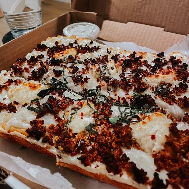 photo of Boxcar Pizza Bianca Pizza shared by @ebarosay on  07 Sep 2021 - review