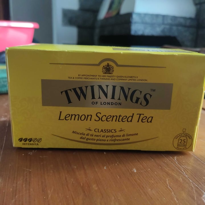 photo of Twinings Lemon Scented Tea shared by @sissy308 on  12 Apr 2022 - review