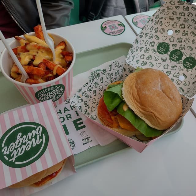 菜肴“Cheeseburger”的照片