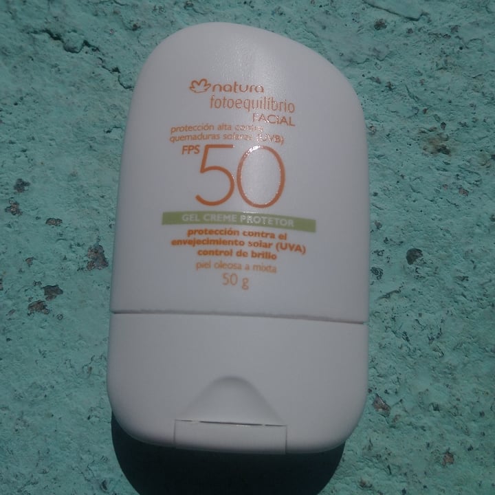 photo of Natura Fotoequilibrio Facial Gel Crema Protectora FPS 50 shared by @aldyflorent on  04 Nov 2021 - review